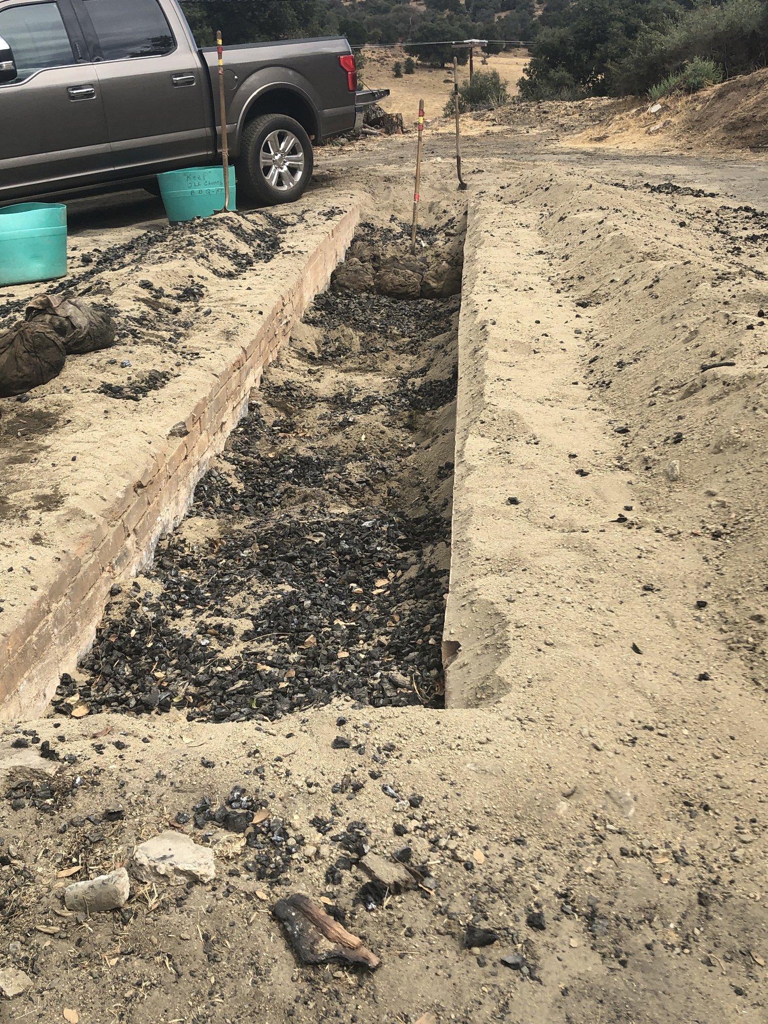 A California-style deep pit barbecue 